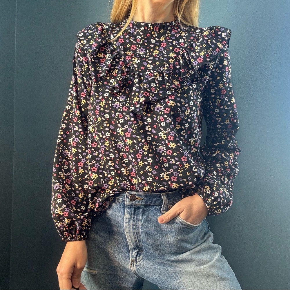Black Floral Long Sleeve Ruffled Yoke Prairie Blouse size Large